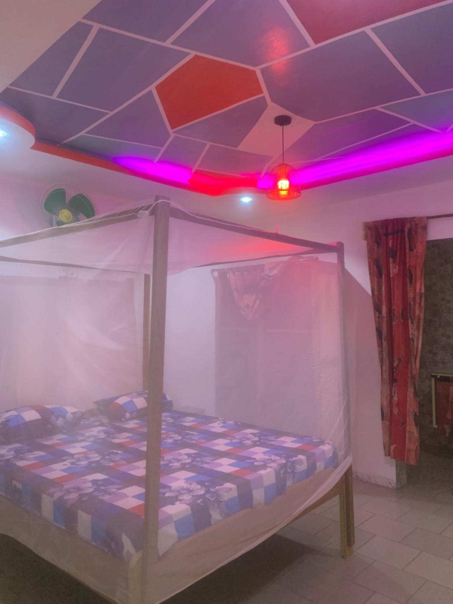 Auberge Keur Ely Ouoran ภายนอก รูปภาพ